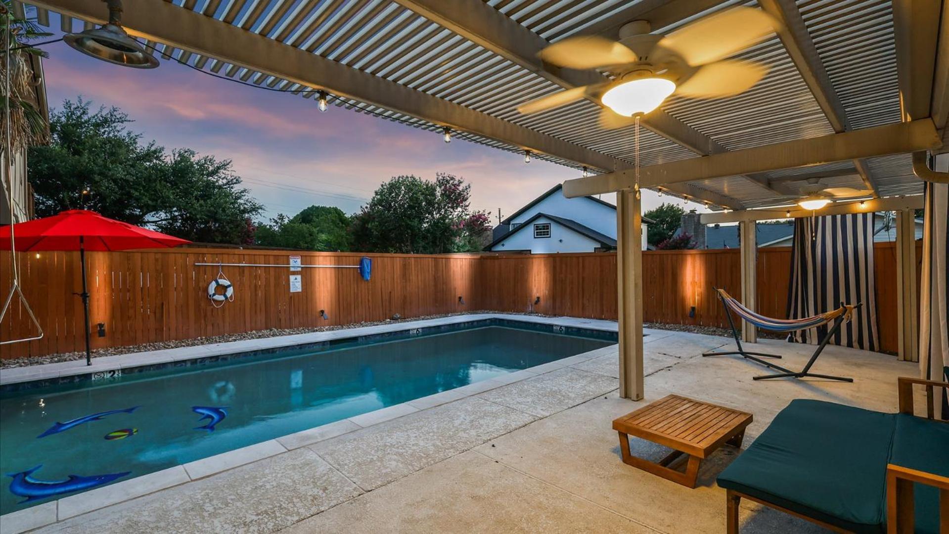 Spectacular 4Br 2,5Ba Holiday Home With Pool And Grill 캐럴턴 외부 사진