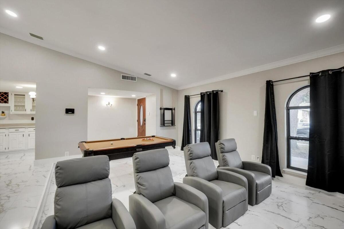 Spectacular 4Br 2,5Ba Holiday Home With Pool And Grill 캐럴턴 외부 사진